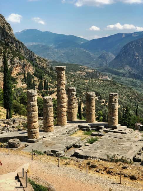 Athens: Full Day Trip Delphi and Arachova - Apollo’s Sanctuary and the Ancient Theater
