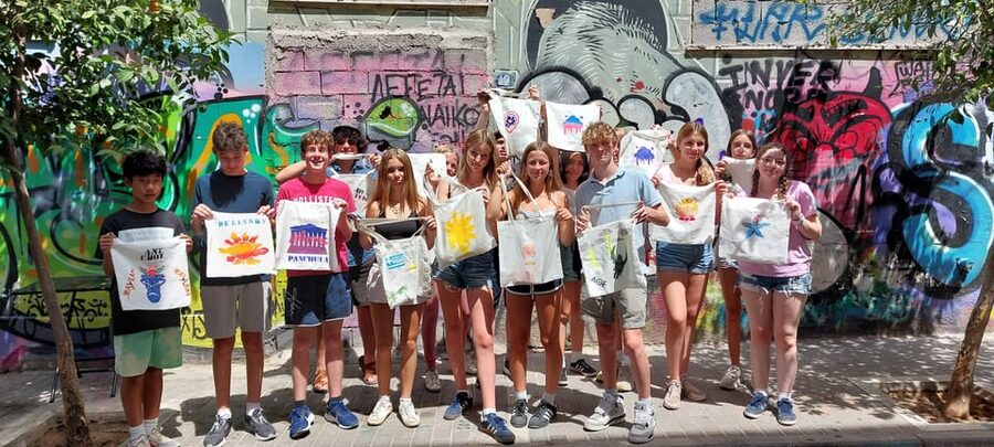 Athens: Graffiti Workshop and Tote Bag Painting Experience - Why this Athens experience feels different