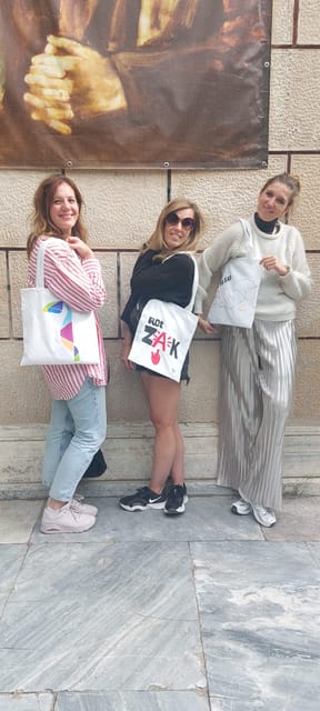 Athens: Graffiti Workshop and Tote Bag Painting Experience - Practical timing for your Athens day