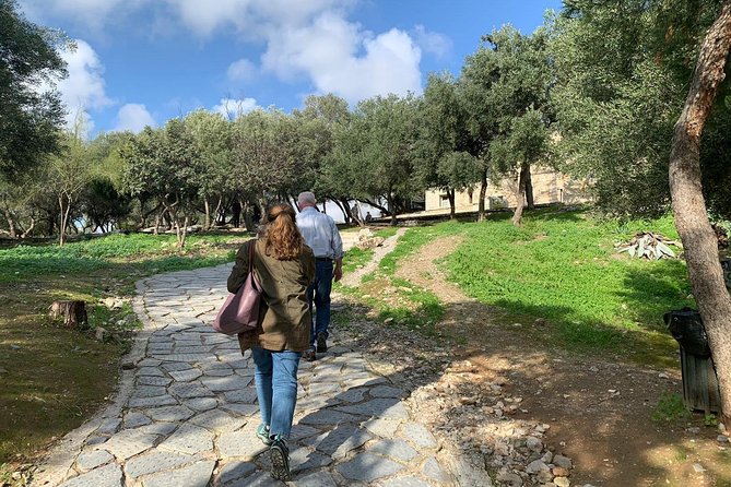 Athens: Guided Tour of Acropolis and Parthenon Tickets Included - Passing through the Propylaea