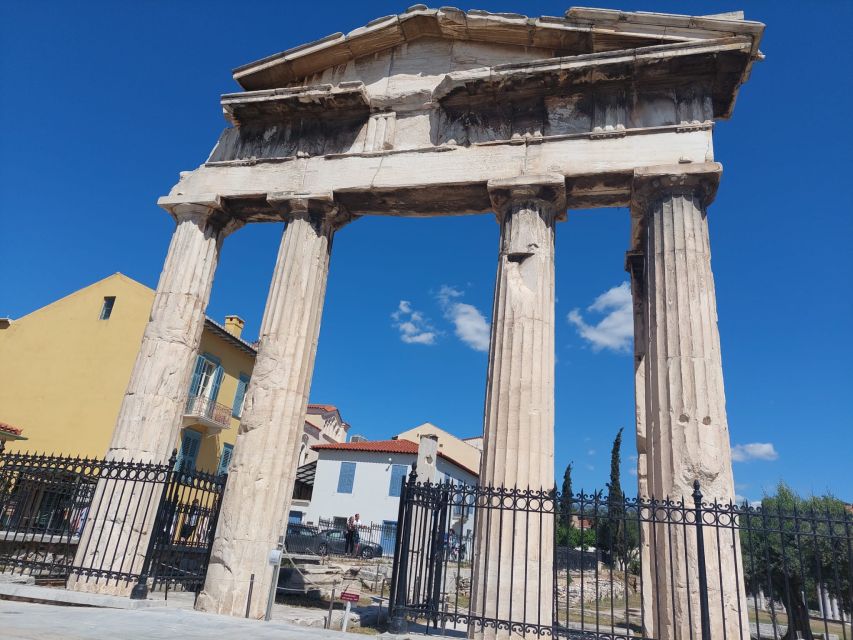 Athens: Guided Walking Tour of Ancient Athens - A two-hour pace with a clear limit