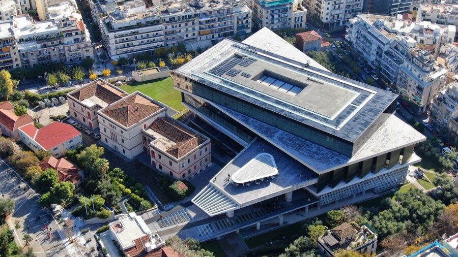 Athens: Hop-On Hop-Off Bus and Acropolis Museum Ticket - What this Athens bus ticket really gives you