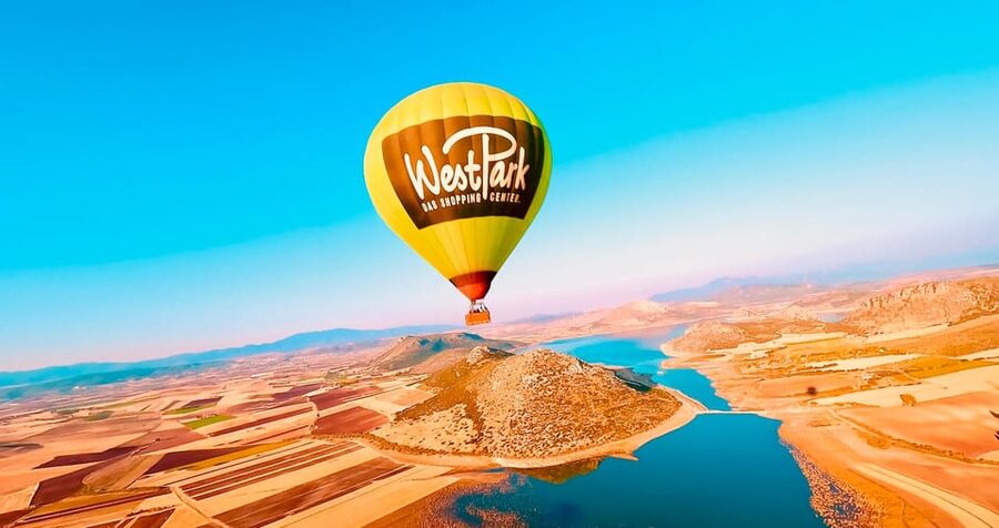 Athens: Hot-Air Balloon Flight Experience with Snacks & Wine - Leaving Syntagma Square for the Greek Countryside
