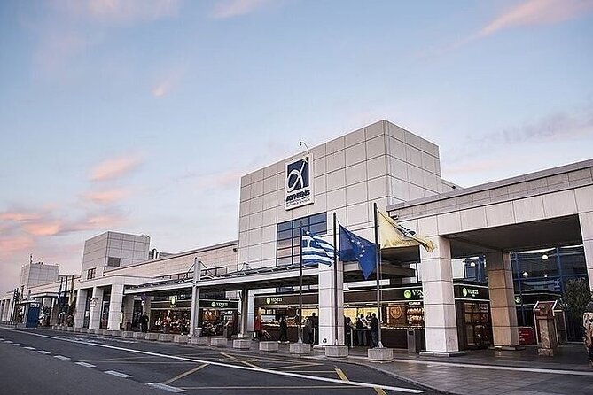 Athens Hotels To Athens AirPort Private Luxury Transfer Service - A calm final ride out of Athens