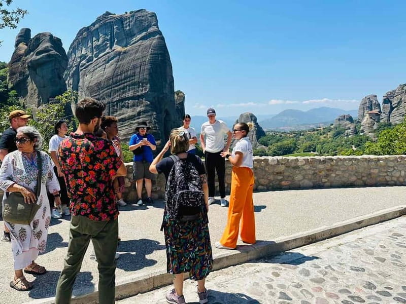 Athens: Meteora Day Trip in Spanish with Live Guide & Lunch - The Hermit Caves and the unusual side of Meteora