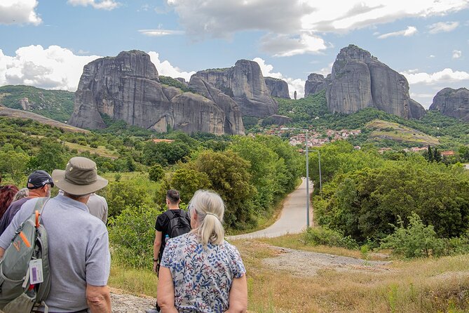 Athens: Meteora Monasteries, Caves & Coastal Stopovers with Lunch - Agios Stefanos offers the easiest monastery entrance