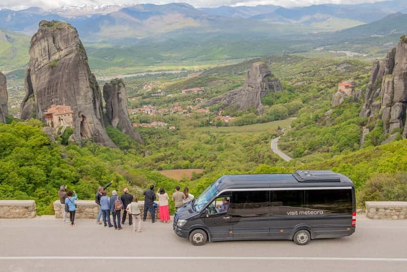 Athens: Meteora Monasteries Day Tour with Lunch - The photo circuit around all eight monasteries