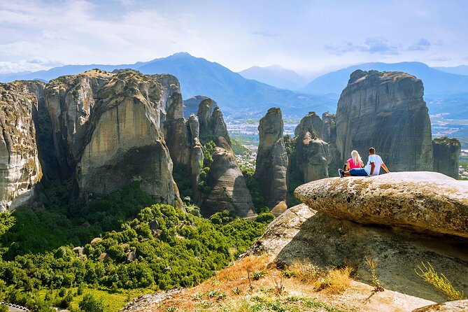 Athens: Meteora Monasteries Tour with Local Guide and Greek Lunch - Why Meteora earns a place on your Greece itinerary