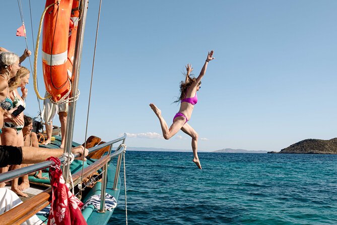 Athens mini cruise: "East Attica Hidden Gems" - Who will enjoy this cruise most
