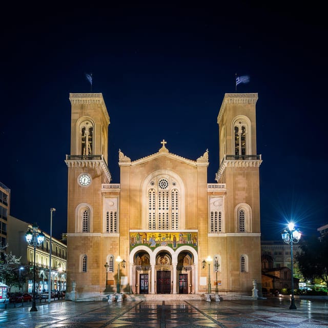 Athens: Night Walking Tour - Agios Nikolaos Rangavas and the older city
