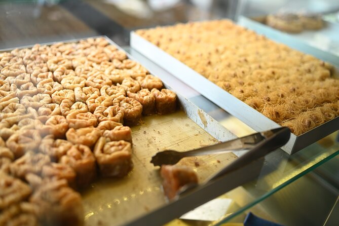 Athens Off-the-Beaten-Path Gastronomy: Secret Authentic Flavors - What the guides add to the food