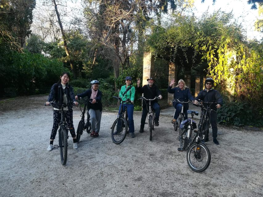 Athens: Old Town Electric Bike Tour with Local Mezes - Who should book this ride