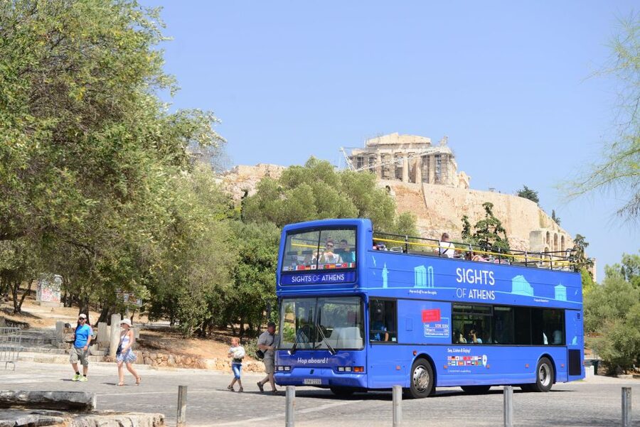 Athens, Piraeus, and Coastline: Blue Hop-On Hop-Off Bus - What the audio guide adds