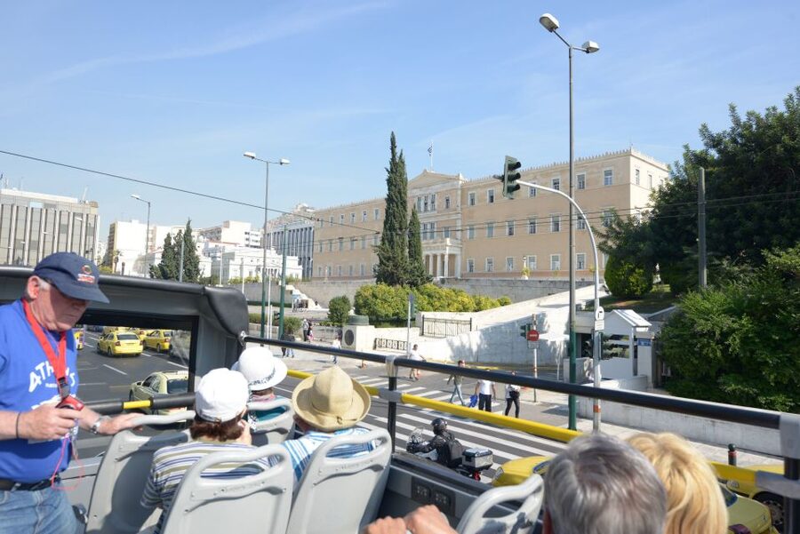 Athens, Piraeus, and Coastline: Blue Hop-On Hop-Off Bus - Timing, traffic, and changing buses
