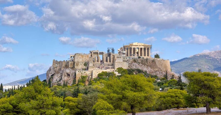 Athens: Plaka to Acropolis Smartphone Audio Tour - Anafiotika feels like a village under the Acropolis