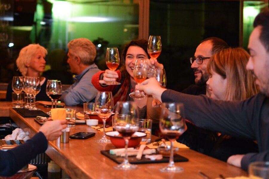Athens: Premium Food and Wine Tasting Tour in the evening - Why this Athens food walk works after sunset
