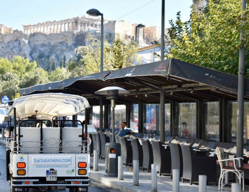 Athens: Private 3-Hour City Tour on Eco-Friendly Tuk Tuk - Syntagma Square and the grand center of Athens