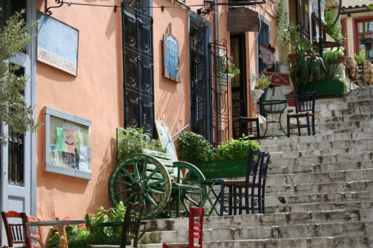 Athens: Private 4-Hour Tour with Acropolis and Old Town - Starting near the Akropolis Metro Station