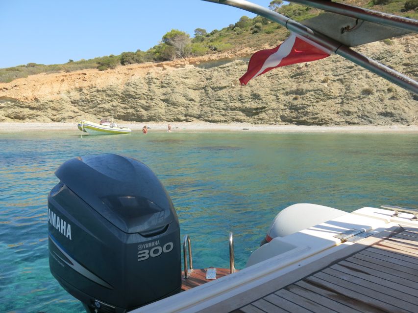 Athens: Private Cruise with Snorkeling and Swimming - What $371 per person really buys