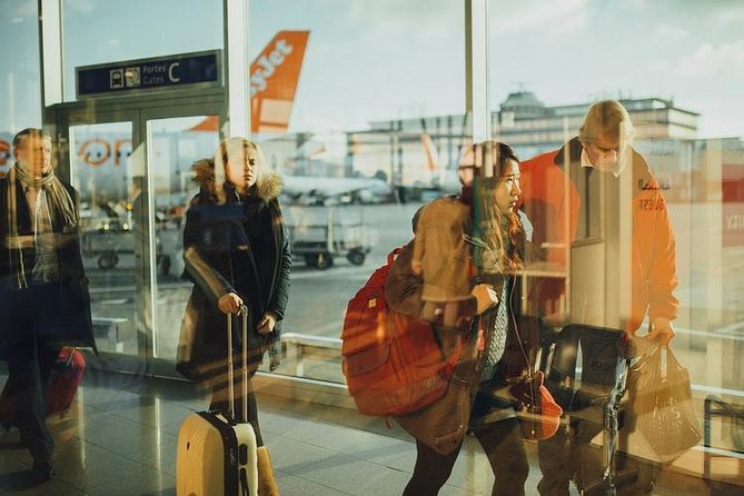 Athens Private Departure Transfer Service: Hotel to Airport - Luggage limits and vehicle space