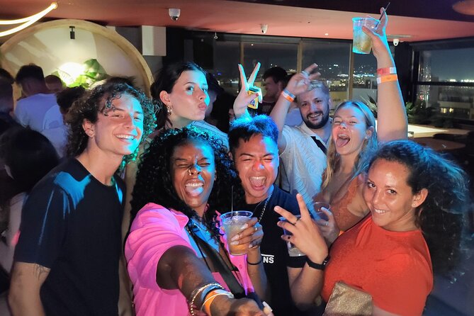Athens Pub Crawl with 1hr Open Bar & VIP Nightclub Access - Group size, solo visitors, and the social side