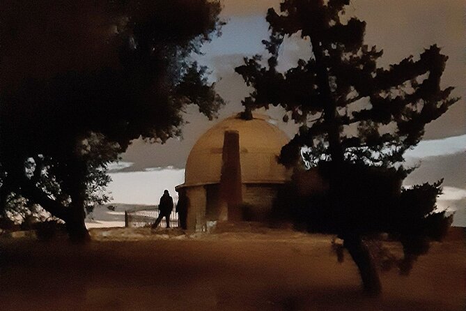 Athens Riverside: A Journey in Mythical Athens - Roman ruins, old churches, and a city under the city