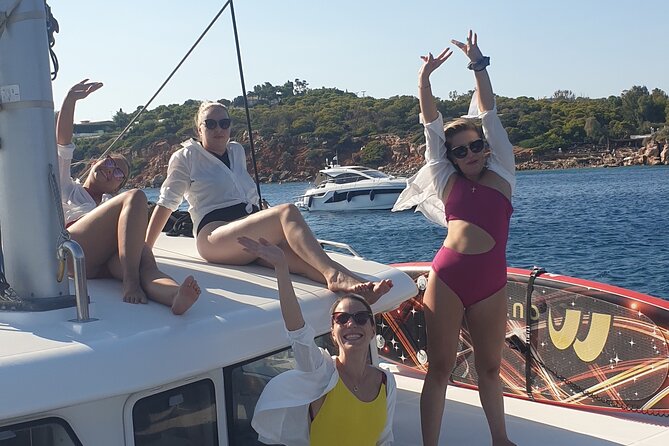 Athens Riviera Catamaran tour with fresh Meal Drinks and Swimming - Who should book this cruise