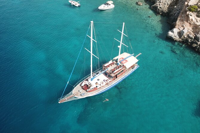 Athens Riviera Half-Day Cruise – Swim, Lunch & Drinks Included! - What the $142.97 price really covers