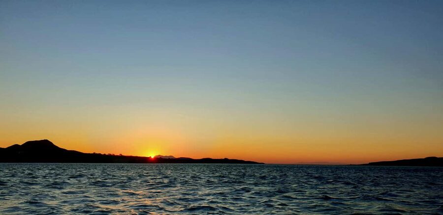 Athens Riviera Private Catamaran Cruise with Meal and Drinks - Five hours on the Athens Riviera