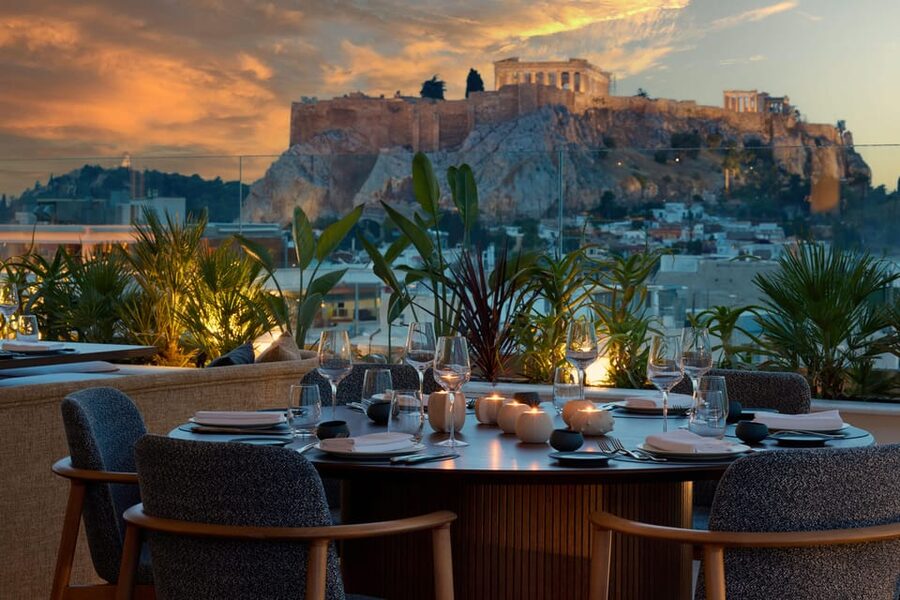 Athens: Rooftop Fine Dining at Whispers Restaurant - What Two Hours at Whispers Feels Like