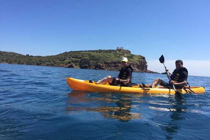 Athens Sea Kayak Tour - Seeing the Temple of Poseidon from the water