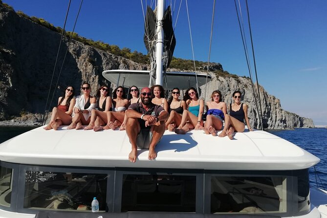 Athens Semi private Morning Catamaran cruise with meal & drinks - Is $169.31 a fair price?
