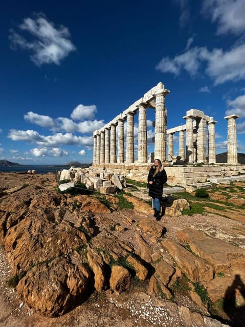Athens: Sounio Poseidon Temple and Athenian Riviera Day Trip - Lake Vouliagmeni and the seaside suburbs