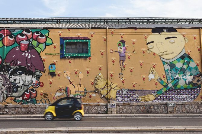 Athens Street Art Walk - Side streets near Monastiraki and the everyday city