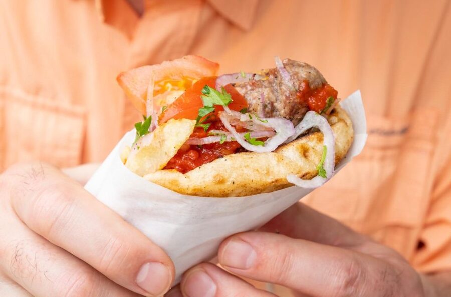 Athens: Street Food Tour Market & City Centre - From the fountain to Athens’ central streets