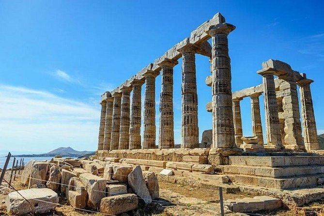 Athens Super Saver: City Sightseeing Tour and Half-Day Cape Sounion Trip plus Delphi Day Trip - The Delphi Archaeological Museum and Greek lunch