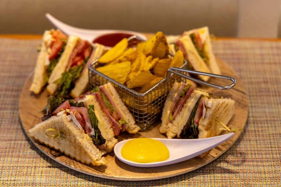 Athens: Swimming Cruise with Lunch, Wine & Live DJ on Board - Lunch on board, with useful but limited drink choices
