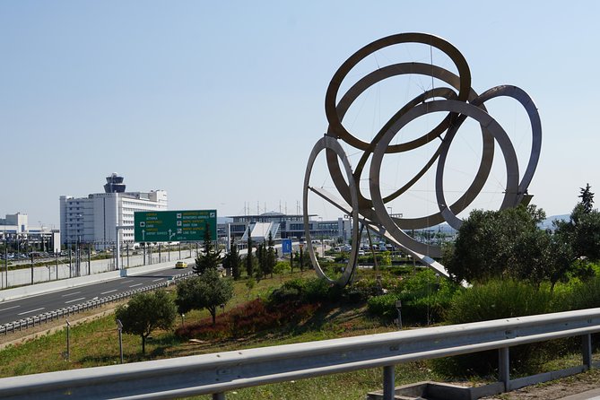 Athens to/from Airport Private Transfer - A calm landing at Athens International Airport