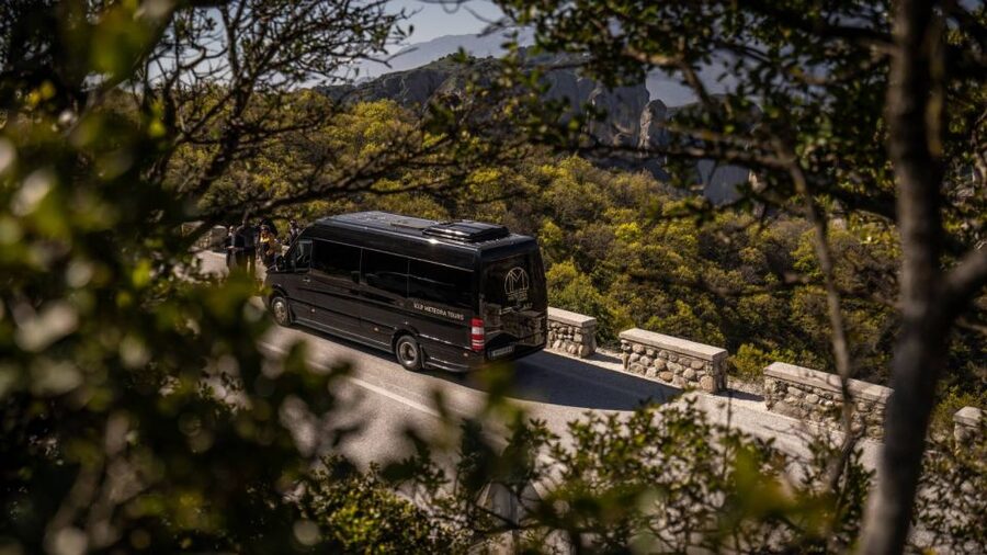 Athens to Meteora, Day Trip with Local Guide,up to 9 people - Why Meteora is worth the long ride from Athens