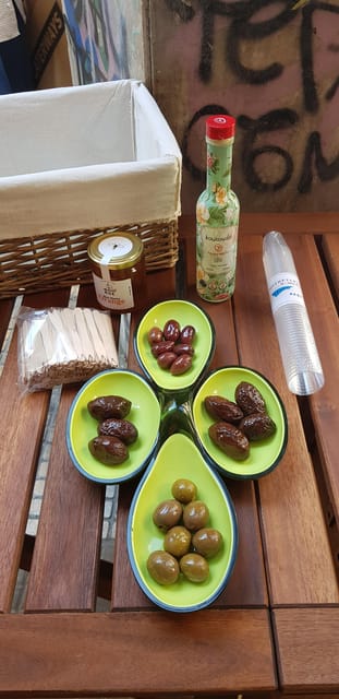 Athens: Traditional Greek food tour in hidden spots - Price, length, and who gets the most value