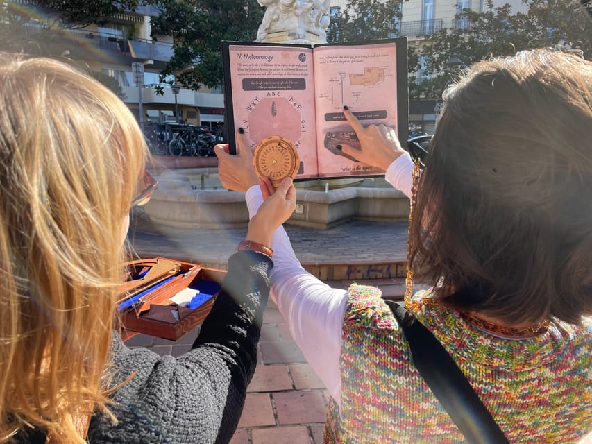Athens: Treasure Hunt Walking Tour 'The Lost Library' - The Metropolitan Church and the value of looking closely