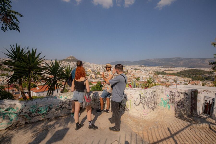 Athens: Walk and Beer Tasting - From Monastiraki Toward Koukaki