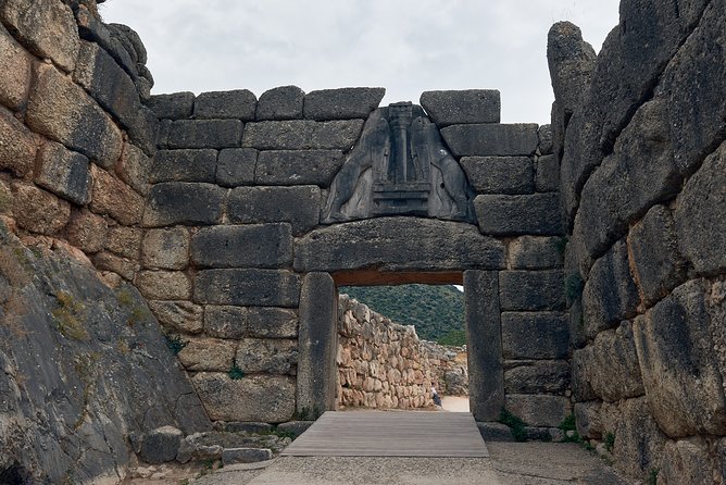 Best of Greece: 7-Day Tour to Real Greece of the Peloponnese, Delphi and Meteora - Day two: the coastal road to Monemvasia
