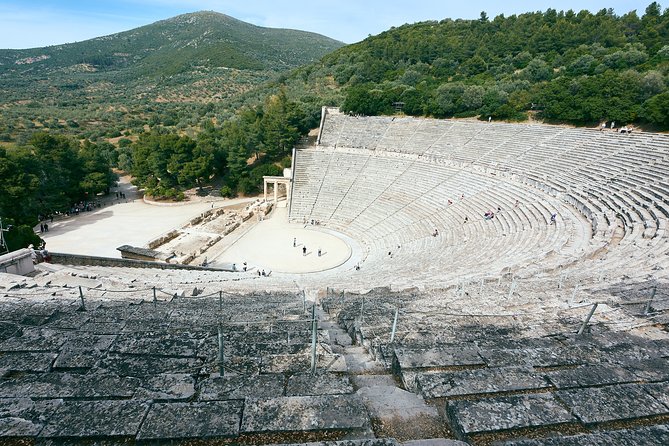 Best of Greece: 7-Day Tour to Real Greece of the Peloponnese, Delphi and Meteora - Day seven: Meteora and Thermopylae