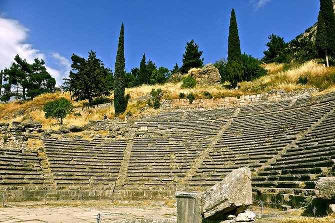 BEST PRIVATE TOUR TO DELPHI: Delphi Arachova Hosios Monastary - Delphi Archaeological Museum and its famous masterpieces