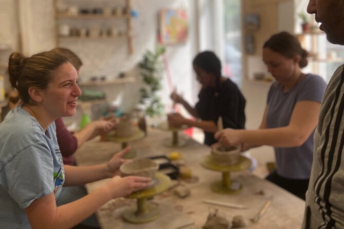 Ceramic and Pottery Creative Workshop with Two Local Artists - Why the small class size improves the lesson