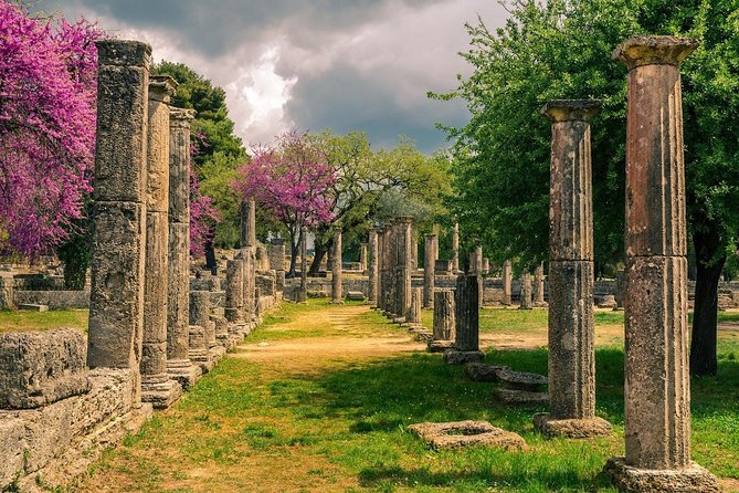 Classical Tour of Greece Four Days from Athens - Day 1: Corinth Canal, Epidaurus, and Mycenae