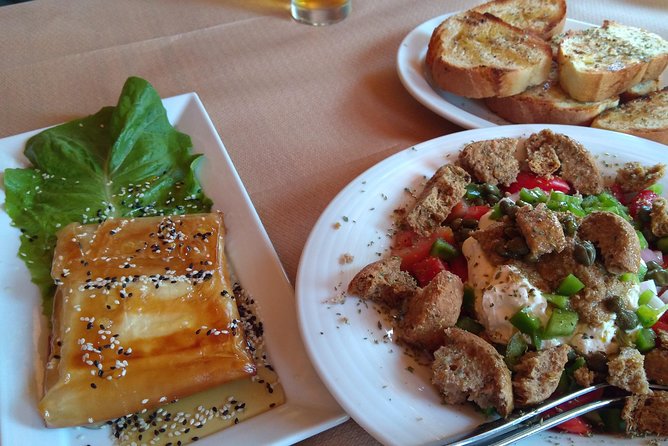 Corinth, Cave of Lakes, Odontotos Railway Private Tour with Greek Lunch Included - The day in six useful points