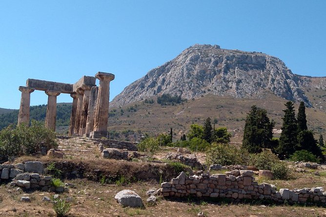 Corinth, Cave of Lakes, Odontotos Railway Private Tour with Greek Lunch Included - Kalavrita: lunch in a mountain town