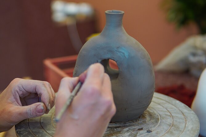 Create and paint your own ceramic piece in a workshop in Athens - Making pottery at Taichman 2 in Athens